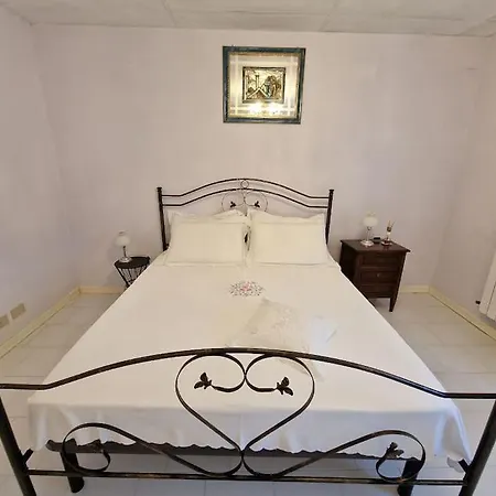 La Casetta Di Flo Feriehus