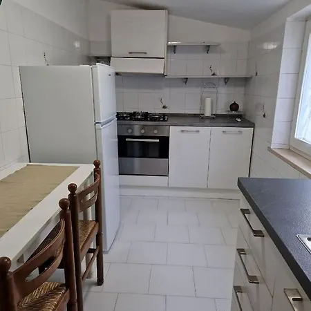 Feriehus La Casetta Di Flo *