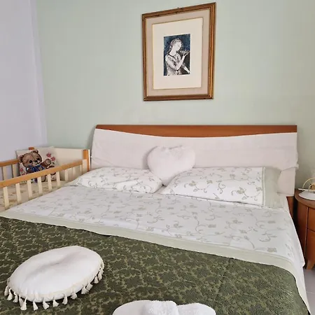 La Casetta Di Flo Feriehus Montecosaro (Marche)