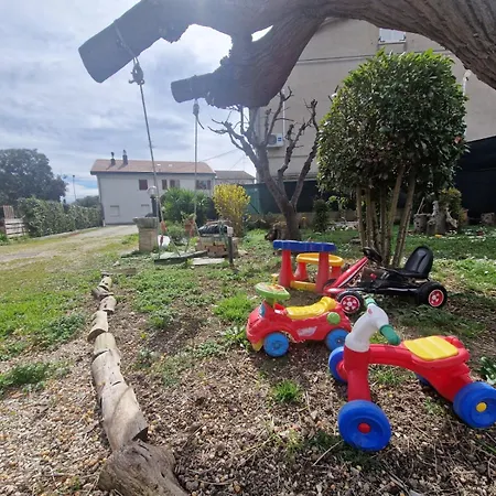 La Casetta Di Flo * Montecosaro (Marche)