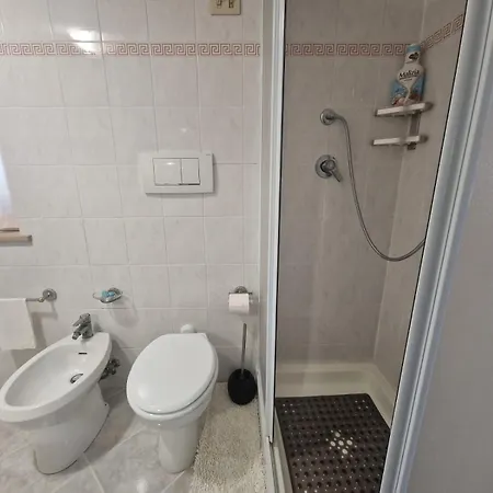 La Casetta Di Flo Montecosaro (Marche)